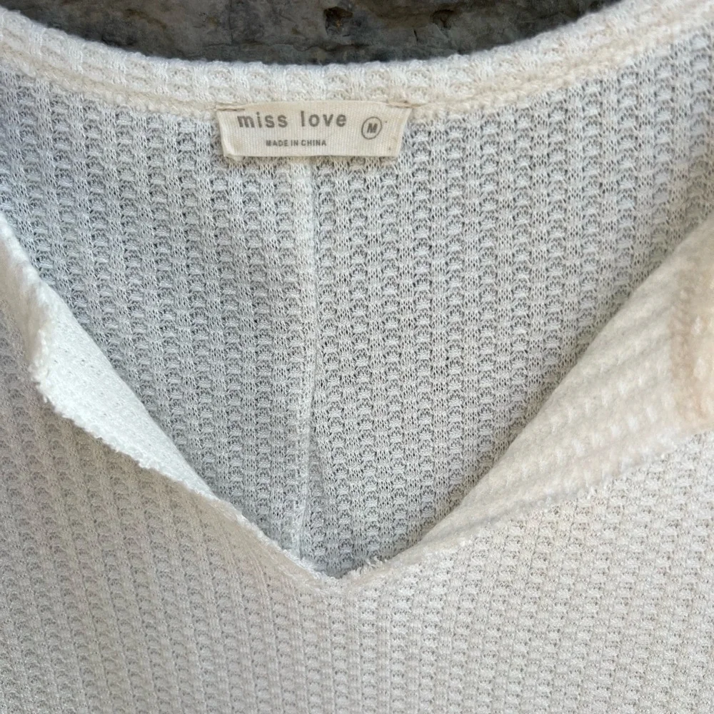 Miss Love waffle knit Vee neck distressed/raw edge long sleeve blouse. - Picture 3 of 6